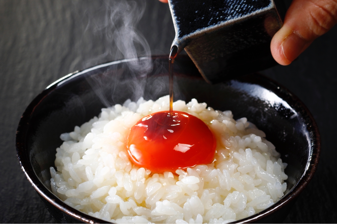 プレーンな卵かけご飯