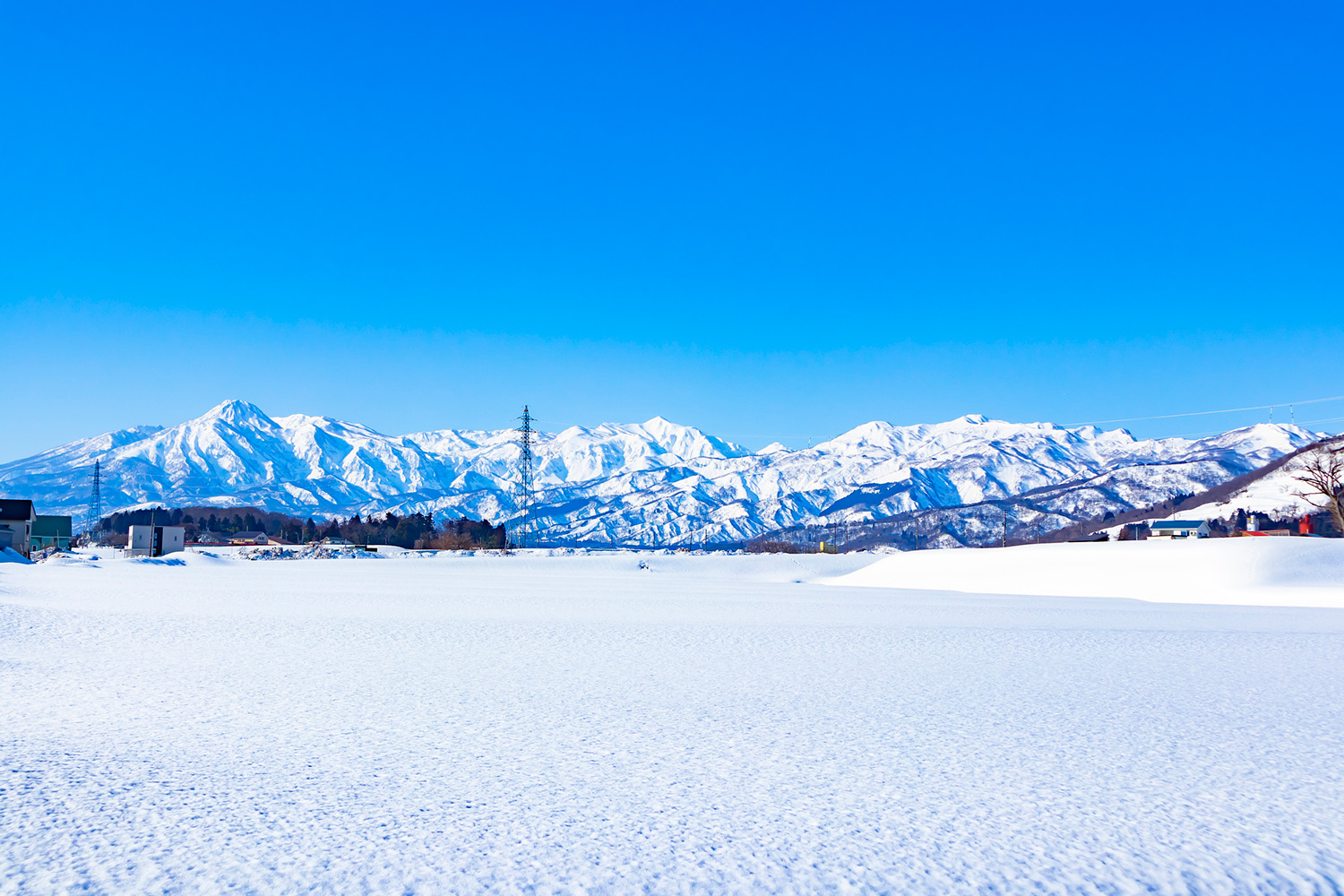 妙高市から見た妙高山と焼山