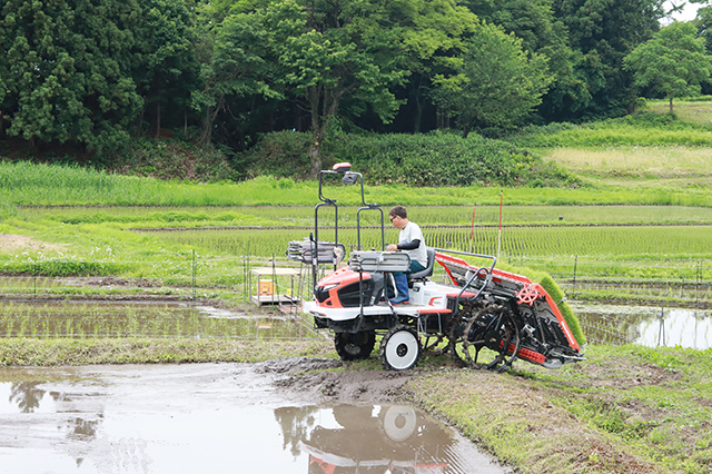 田植え機