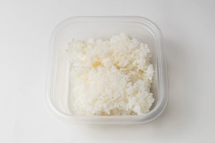 長時間保温したご飯イメージ