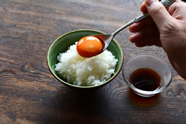 黄身の醤油漬け